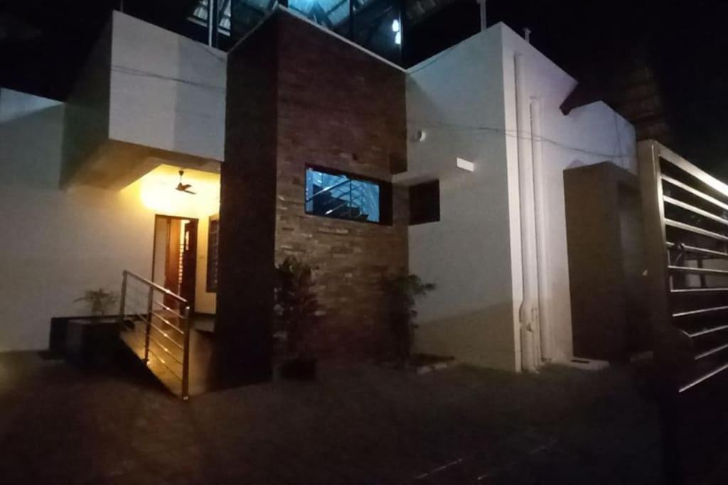 Eka Homes 3Bhdk Villa Thiruvananthapuram Buitenkant foto