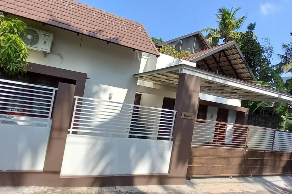 Eka Homes 3Bhdk Villa Thiruvananthapuram Buitenkant foto