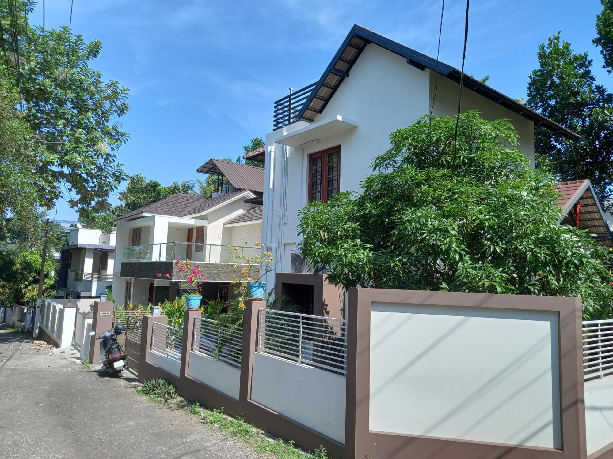 Eka Homes 3Bhdk Villa Thiruvananthapuram Buitenkant foto