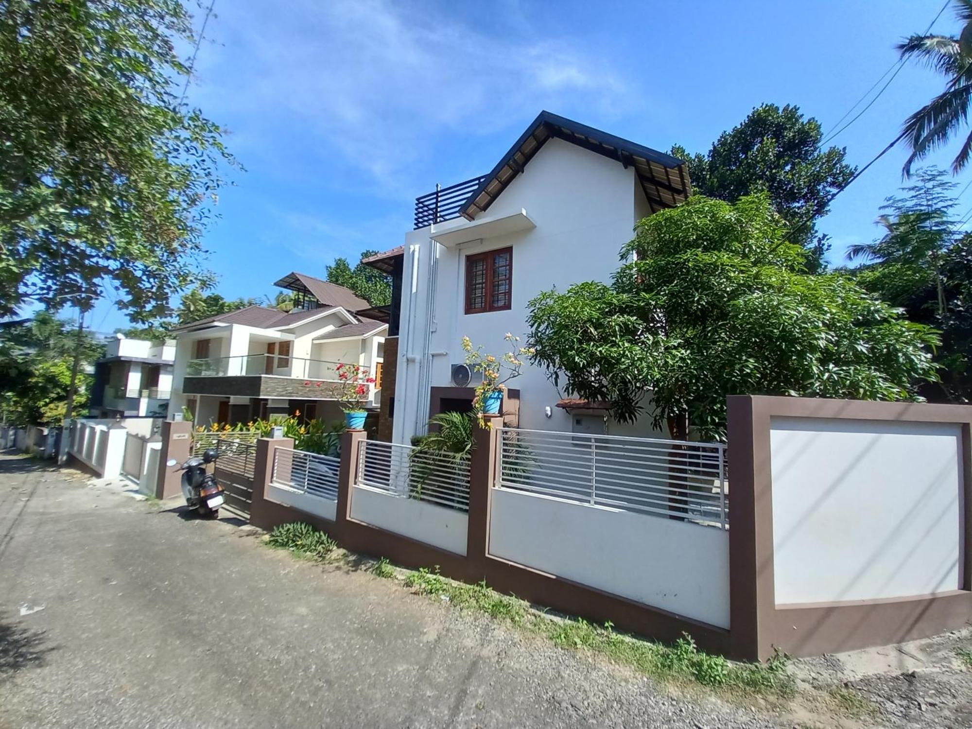 Eka Homes 3Bhdk Villa Thiruvananthapuram Buitenkant foto